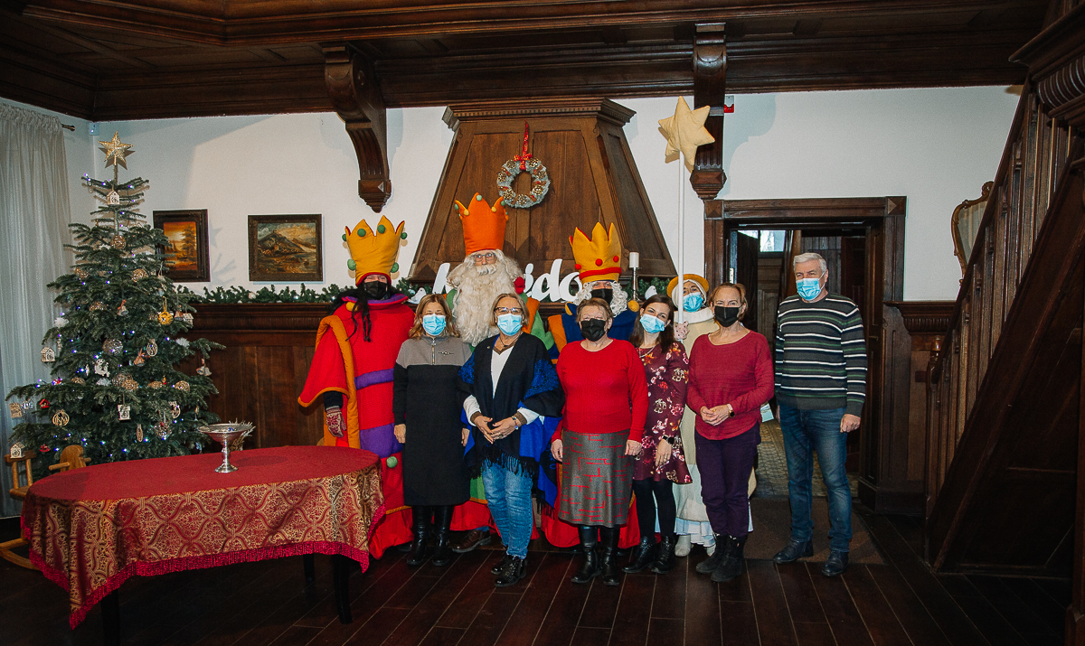 Jurbarko krašto muziejų aplankė šventiškai nusiteikę trys karaliai. Karaliai palinkėjo muziejininkams kūrybingų metų, sveikatos ir optimizmo!